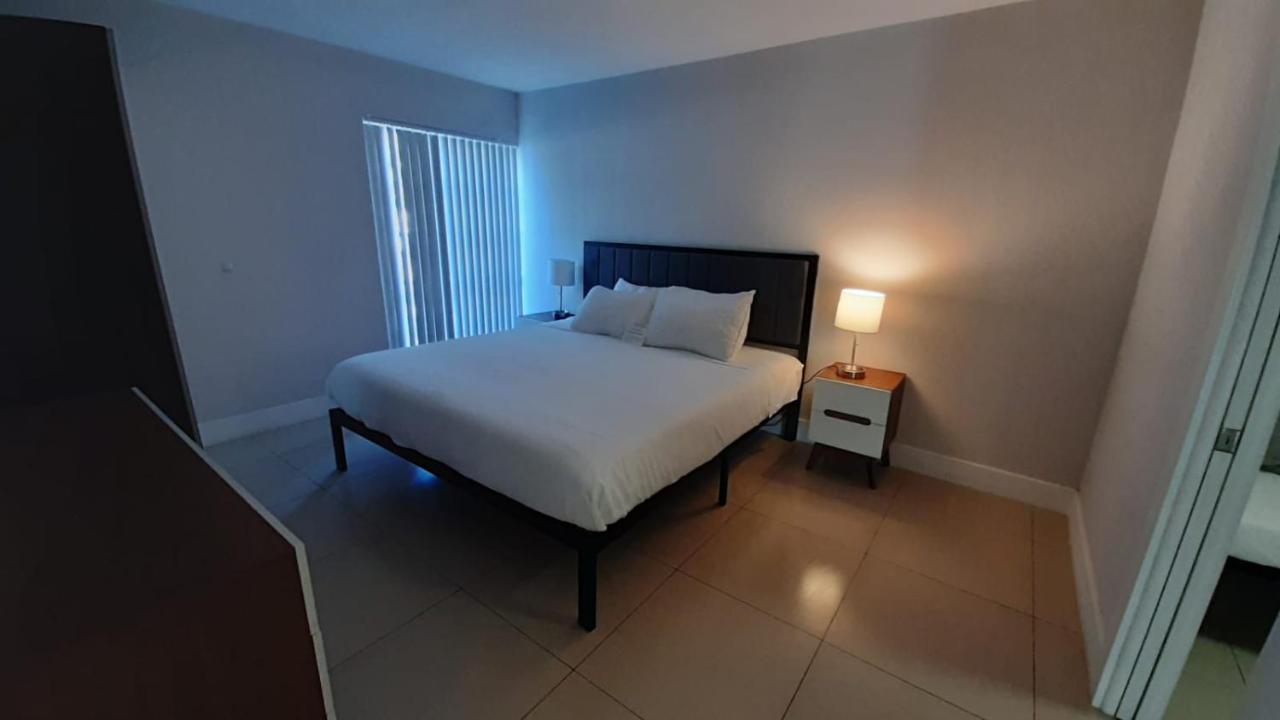 Designer River View Apartments Fort Lauderdale Exterior foto